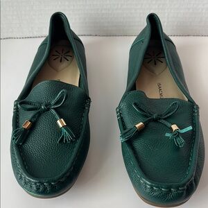 Isaac Mizrahi Women's Green Leather Loafers